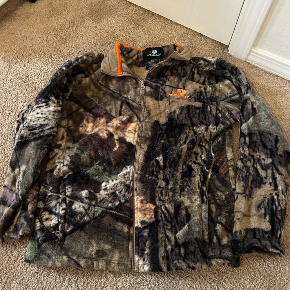 Mossy Oak Camouflage Jacket with Vibrant Orange Accents